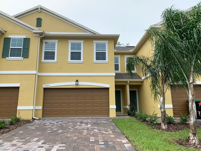 Building Photo - Beautiful Town house for Rent