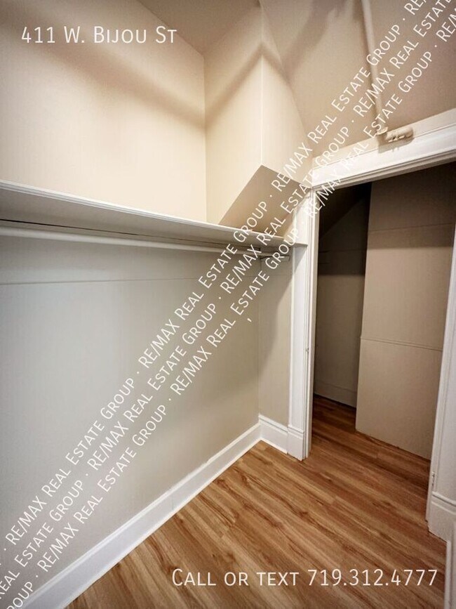 Building Photo - 411 W Bijou St