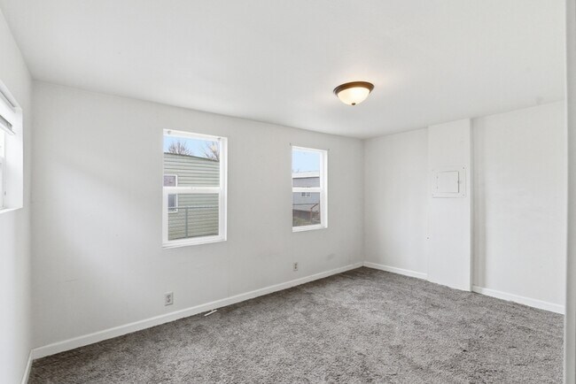 Building Photo - 107 Gumbo Dr