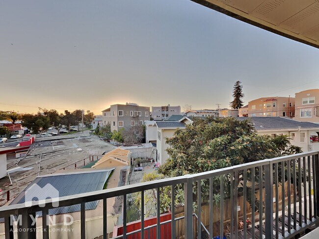 Building Photo - 240 Athol Ave