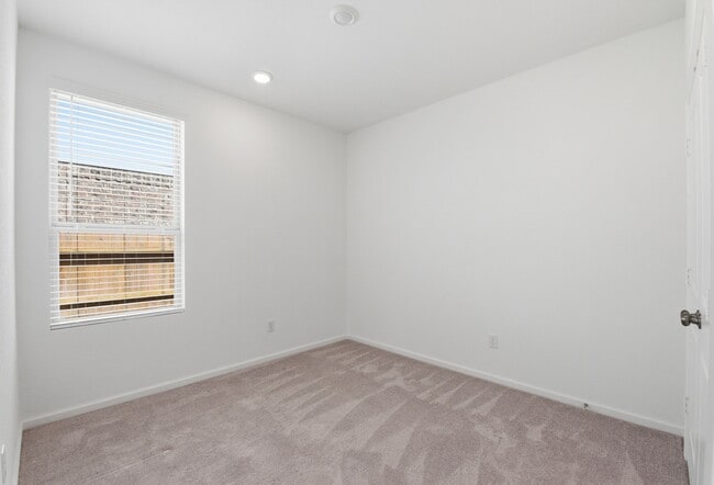 Building Photo - 4264 Waterlily Spg Wy