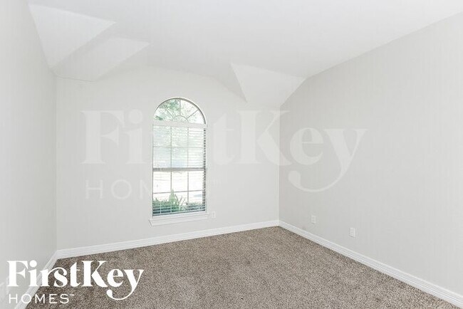 Building Photo - 1744 Ringtail Dr