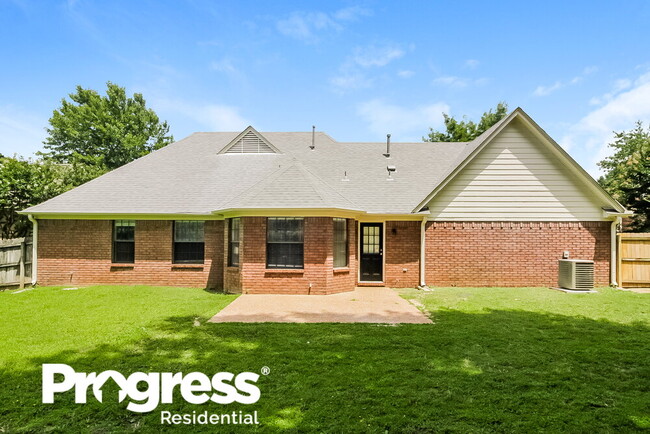 Building Photo - 4141 Meadow Field Ln