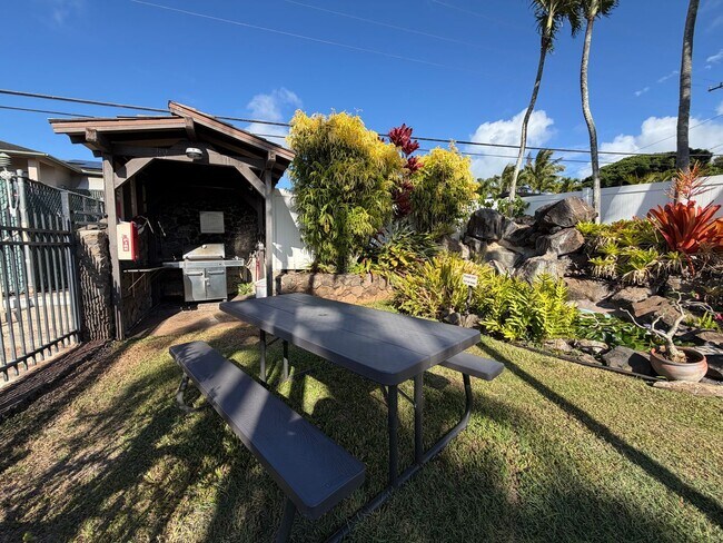 Building Photo - Napili Ridge Condominium 1bd/1bth