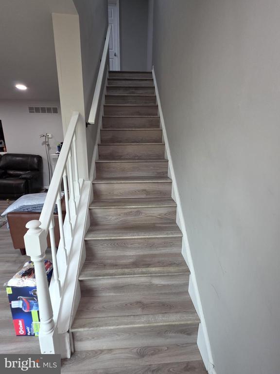 Building Photo - 236 Green Blade Dr