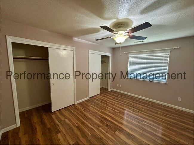 Building Photo - Charming 3 Bed/2 Bath in Porterville w/ RBP & $0 Deposit Option