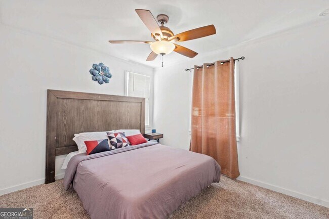 Building Photo - 1738 Duke Rd