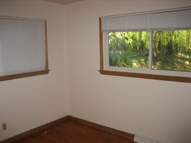 Building Photo - 5208 Camden Rd