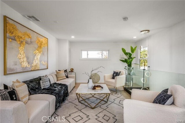 Building Photo - 2734 Armour Ln