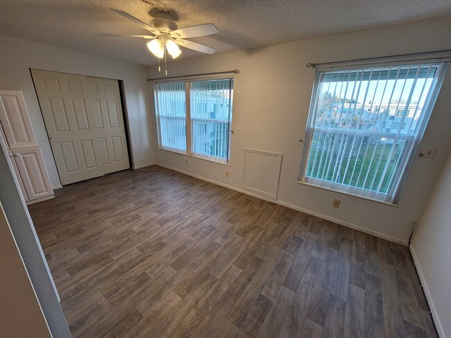 Building Photo - 2363 Israeli Dr