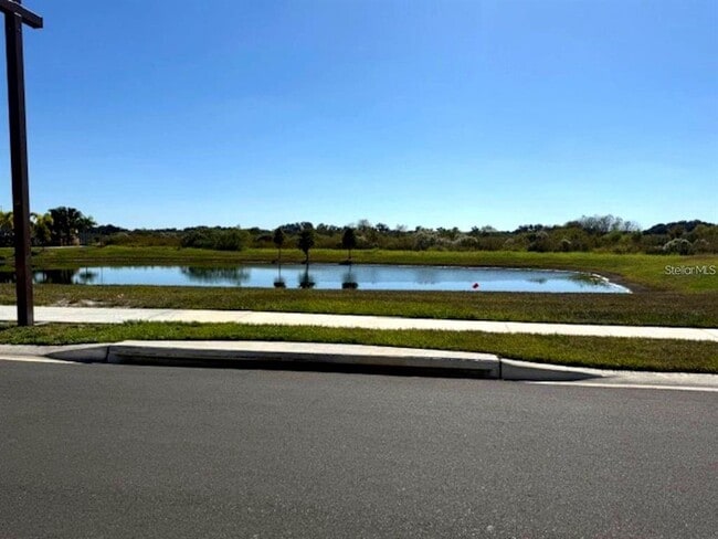 Building Photo - 3440 Ivy Holw Dr