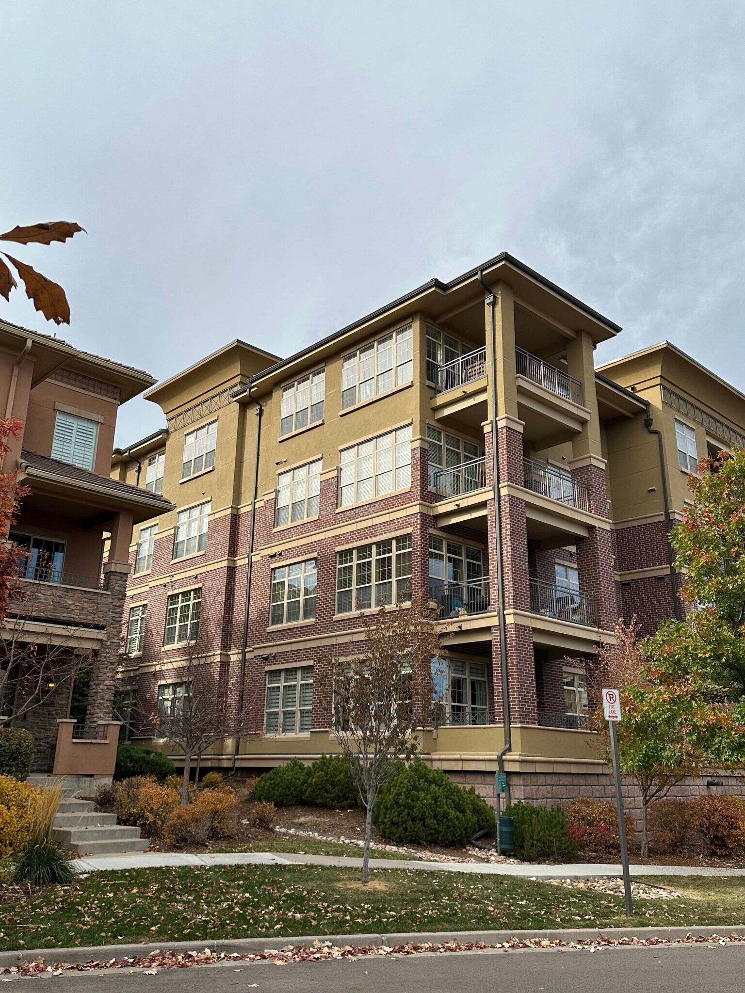 Building Photo - 7820 Inverness Blvd