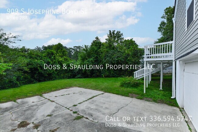 Building Photo - 909 S Josephine Boyd St