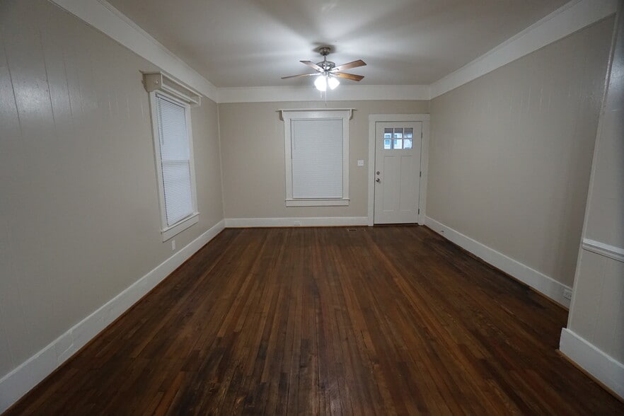 Building Photo - 1194 Birmingham St