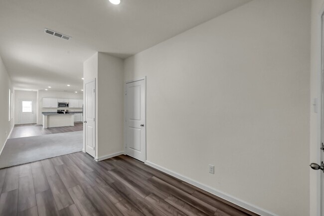 Building Photo - 15009 Ronan Dr