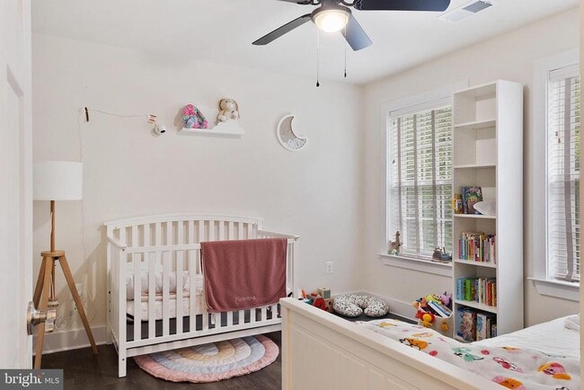 Building Photo - 937 Marzoff Rd