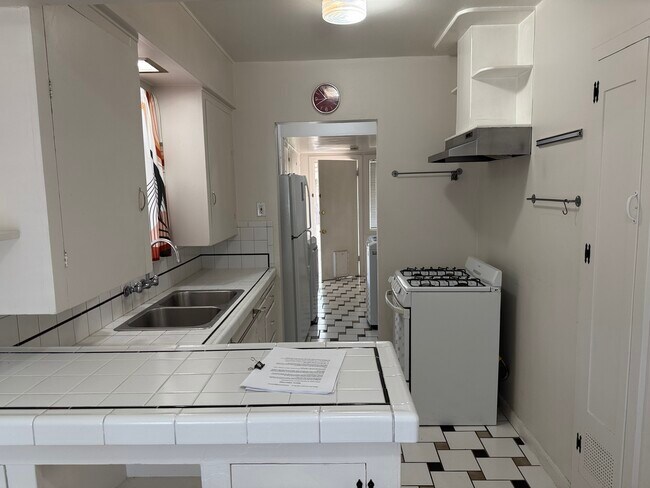 Building Photo - 2232 N 14th St