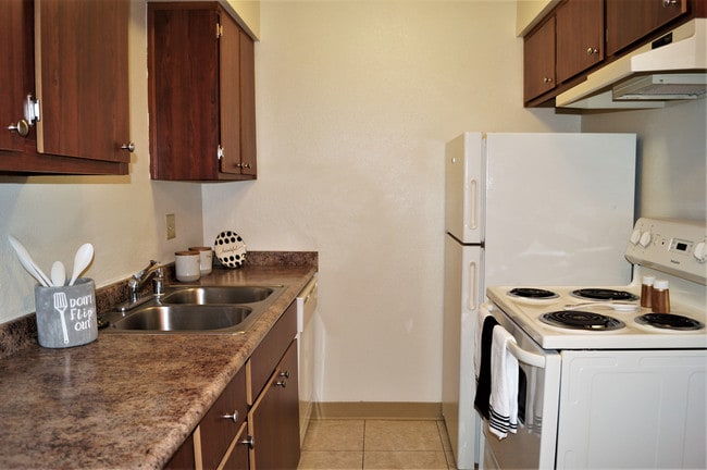 Ashbrier And Sandalwood Fresno Ca Apartment Finder