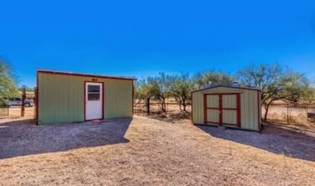 Building Photo - 11950 Kathie Ann Pl