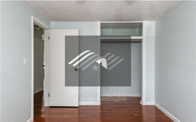 Building Photo - 4278 Catalpa Dr.