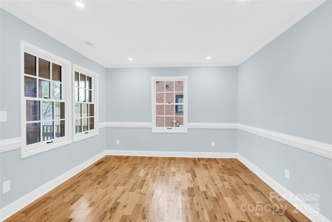 Building Photo - 1551 Merriman Ave