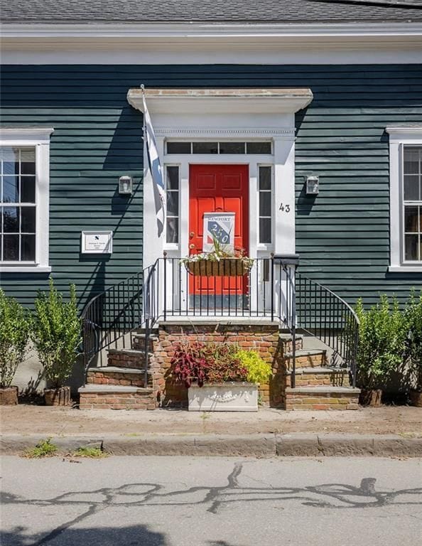 Building Photo - 43 Poplar St