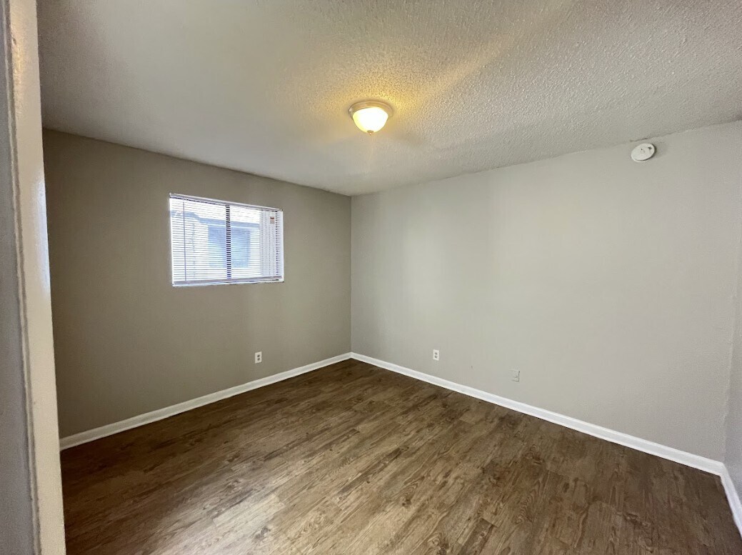 Building Photo - 5324 Westchase Ct
