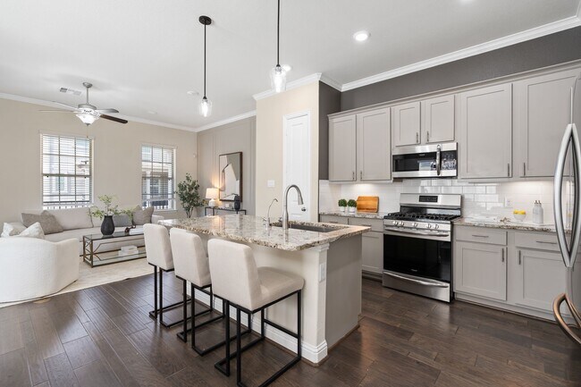 Building Photo - 1752 Trinity Bend Dr