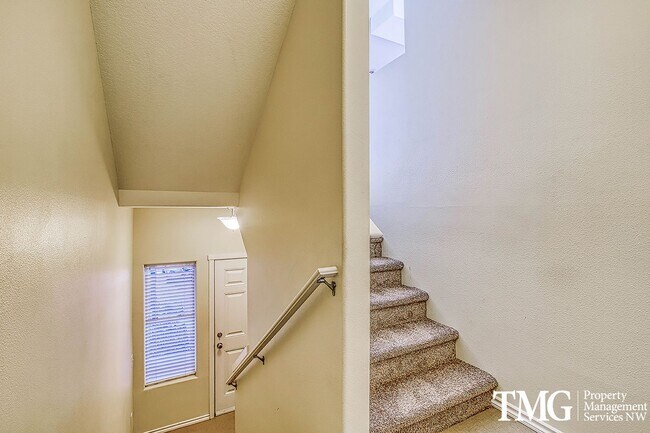 Building Photo - Bright & Open Living in Tanasbourne Tech Corridor