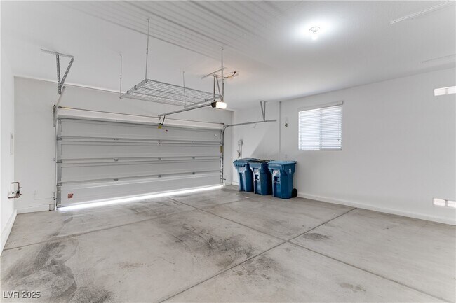 Building Photo - 420 Al Coda Pl