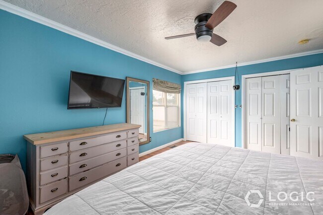 Building Photo - Beautiful Home in Excellent Location.