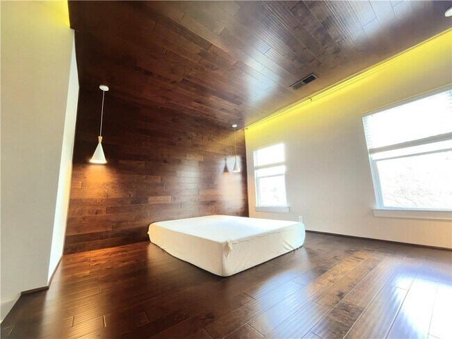 Building Photo - 3797 Oxford Cir