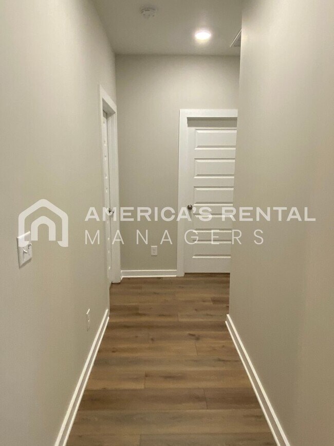Building Photo - Home for Rent in Thorsby, AL!!! Available to View Now!!!