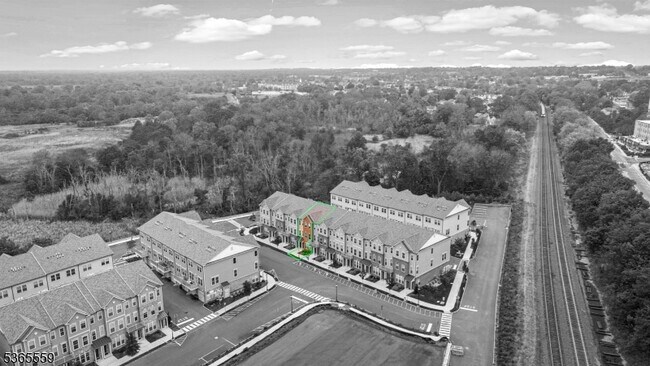 Building Photo - 24 Sternadori Rd