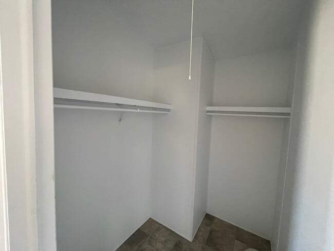 Building Photo - 30 S 100 W