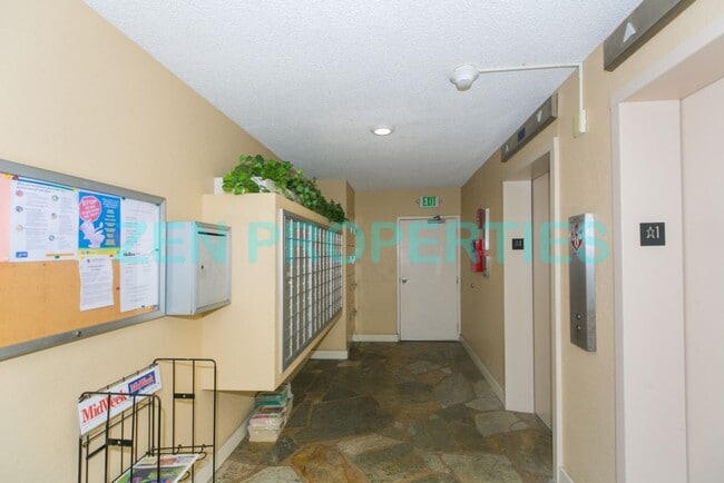 Building Photo - studio for rent at Lunalio Tower