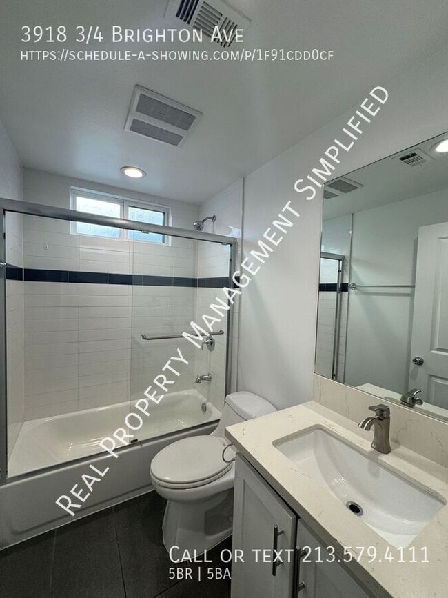 Building Photo - 3918 3/4-3914 Brighton Ave