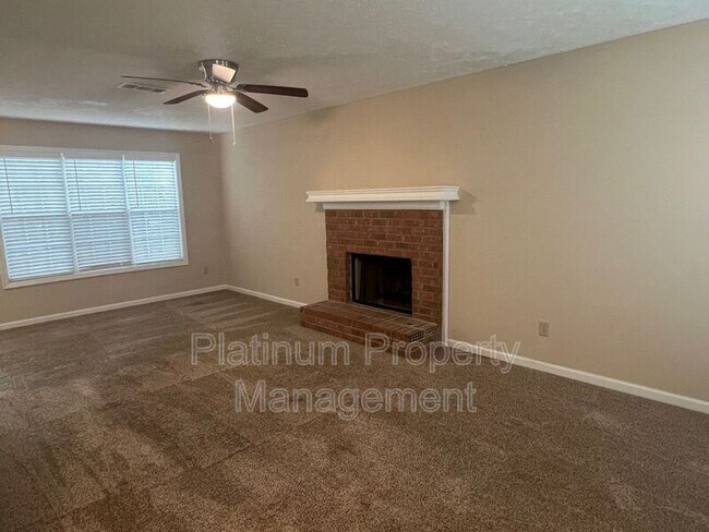 Building Photo - 119 Spring Ridge Dr