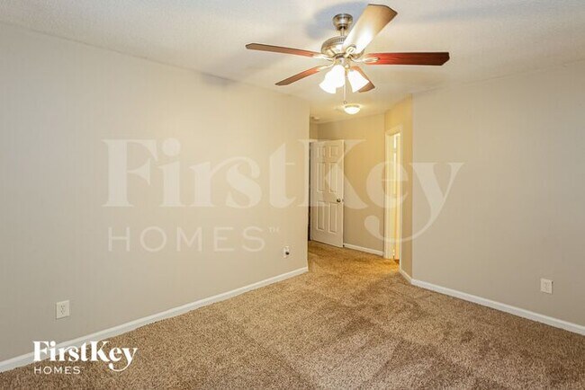 Building Photo - 6014 Crosswood Ct