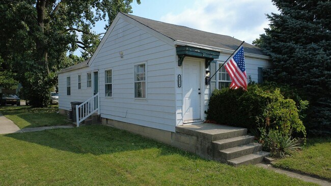Building Photo - 4614 E 16th St