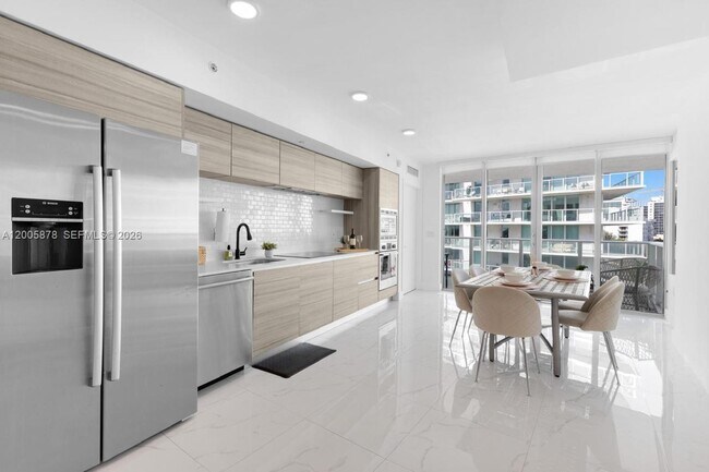 Building Photo - 6620 Indian Creek Dr