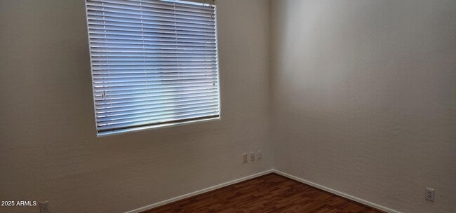 Building Photo - 1225 N 36th St