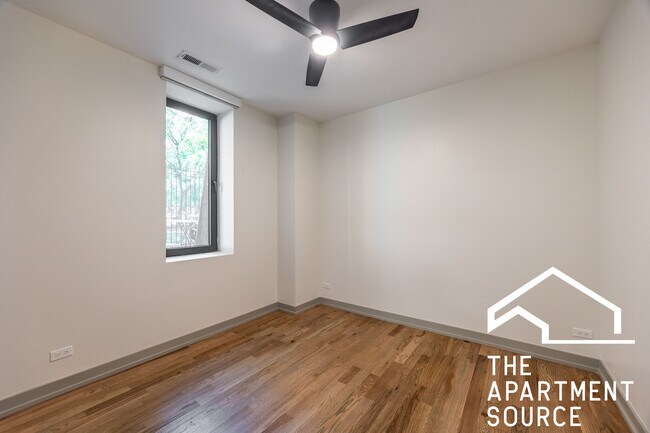 Building Photo - 1341 W Estes Ave
