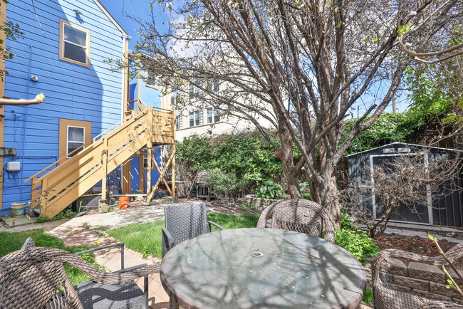 Primary Photo - 2290 San Pablo Ave