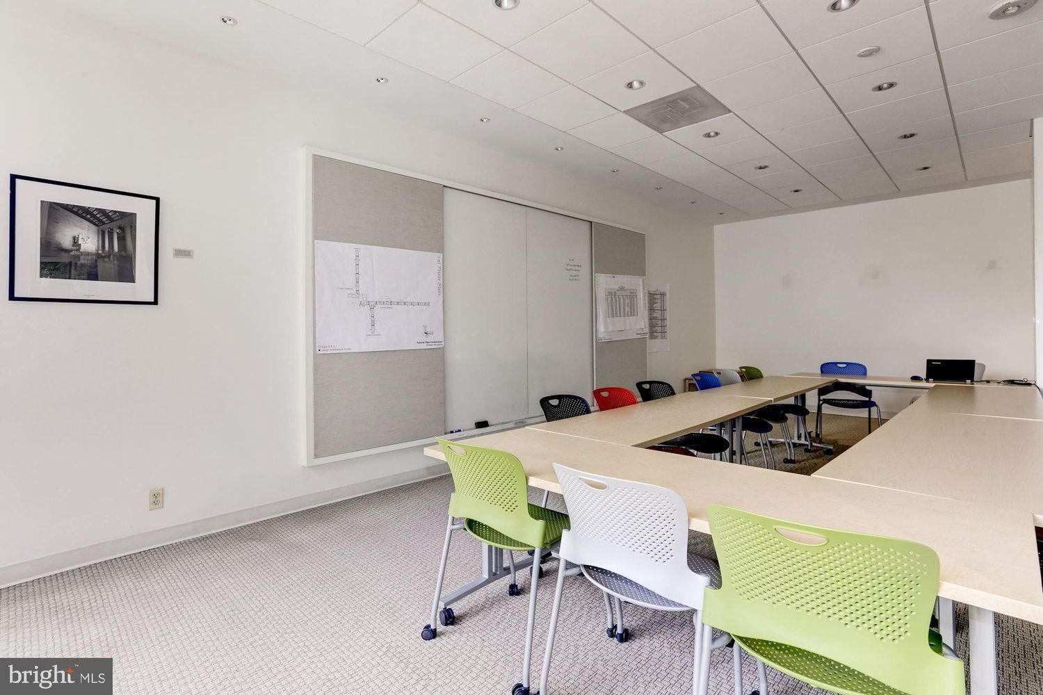 Building Photo - 2475 Virginia Ave NW