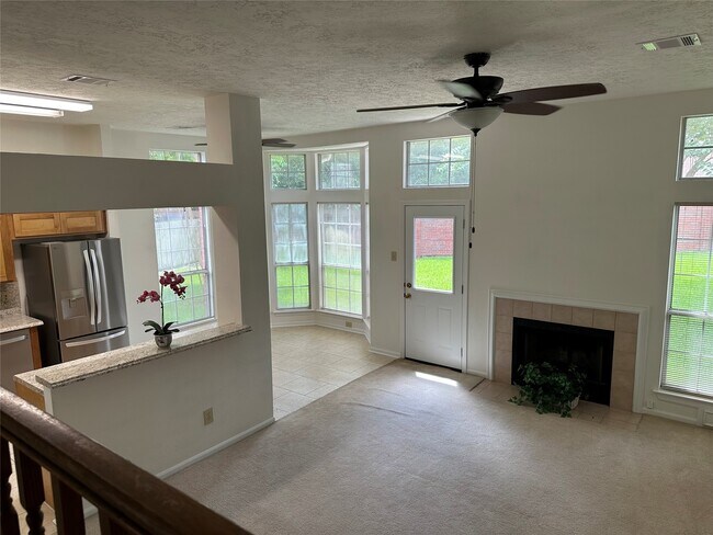 Building Photo - 14202 Misty Knoll Ct