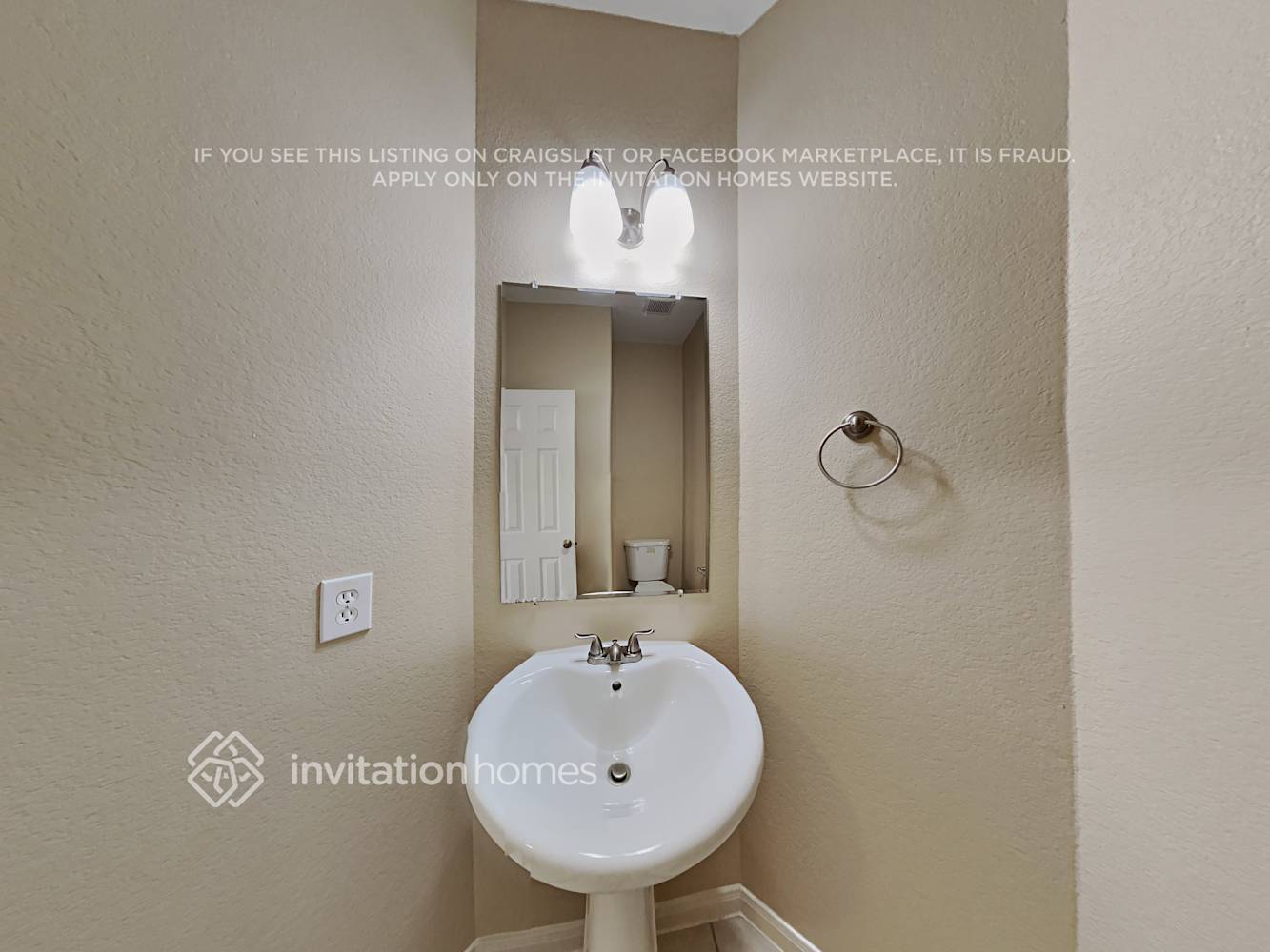 Building Photo - 5702 Ranch Prairie Tr
