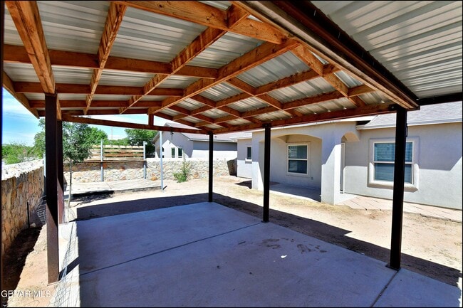 Building Photo - 14972 Louis Baudoin