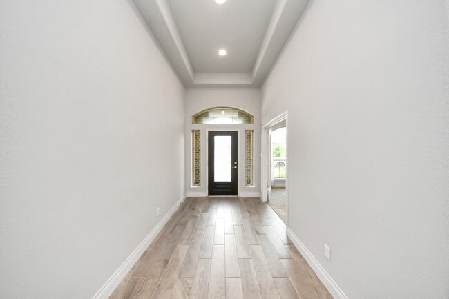 Building Photo - 4412 Mesquite Terrace Dr