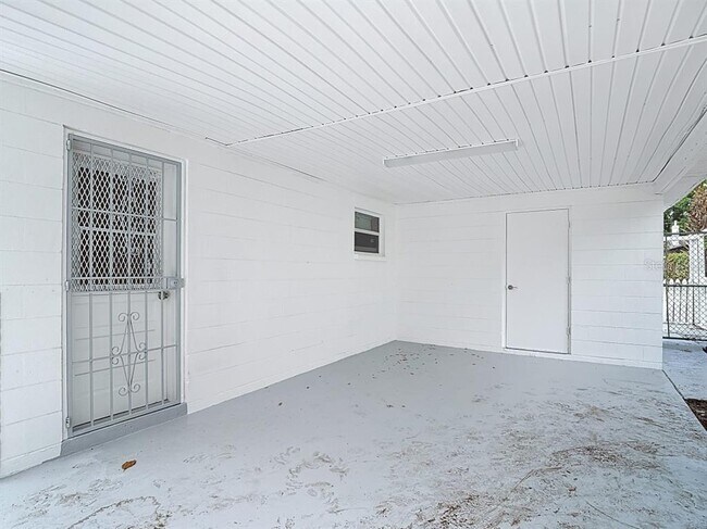 Building Photo - 3512 N 10th St